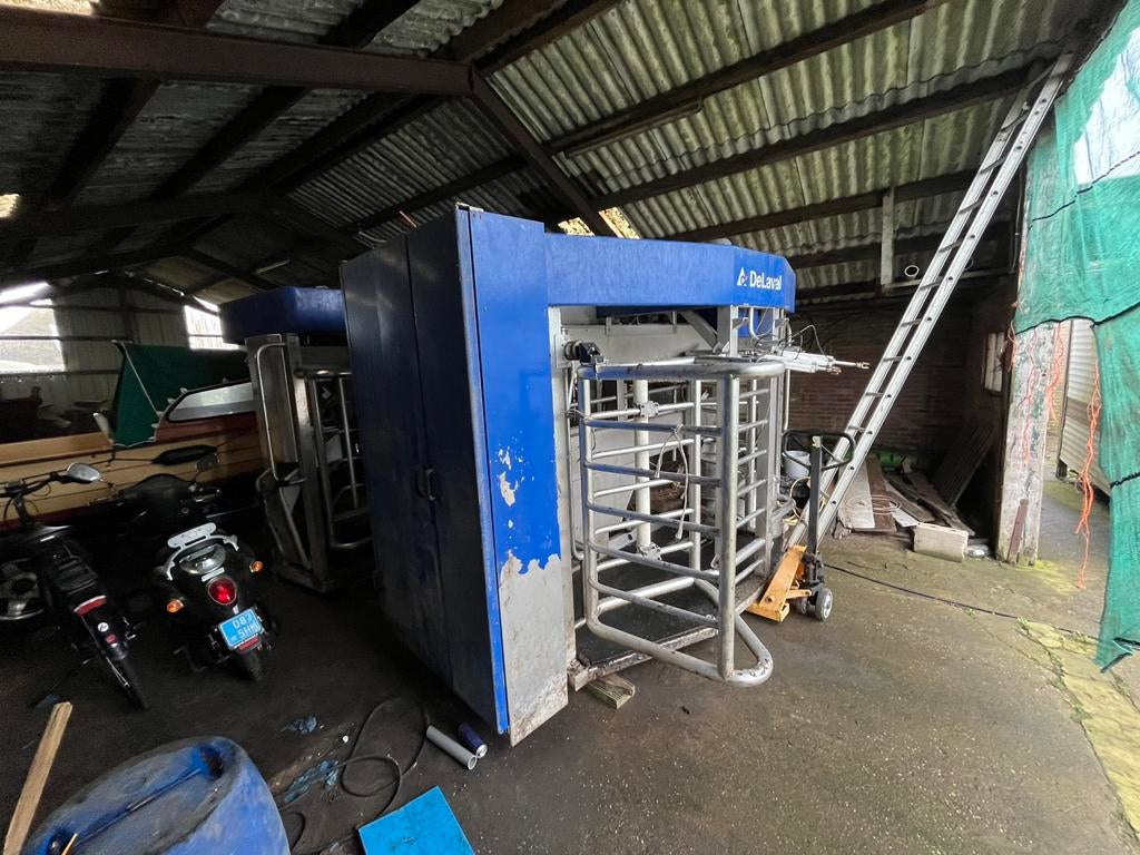 Melkrobot Laval, Ophalen, Stalinrichting