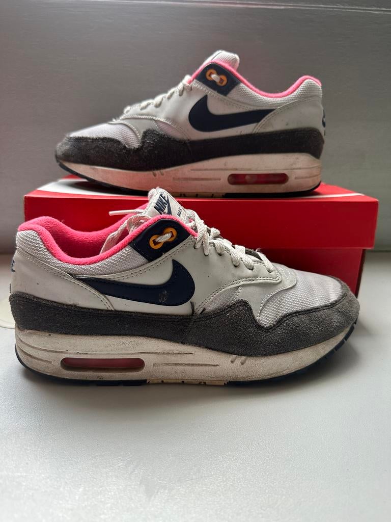 Nike Air Max Maat 40 - Perfecte Staat, Kleding | Dames, Schoenen, Ophalen of Verzenden, Zo goed als nieuw, Wit, Sneakers of Gympen
