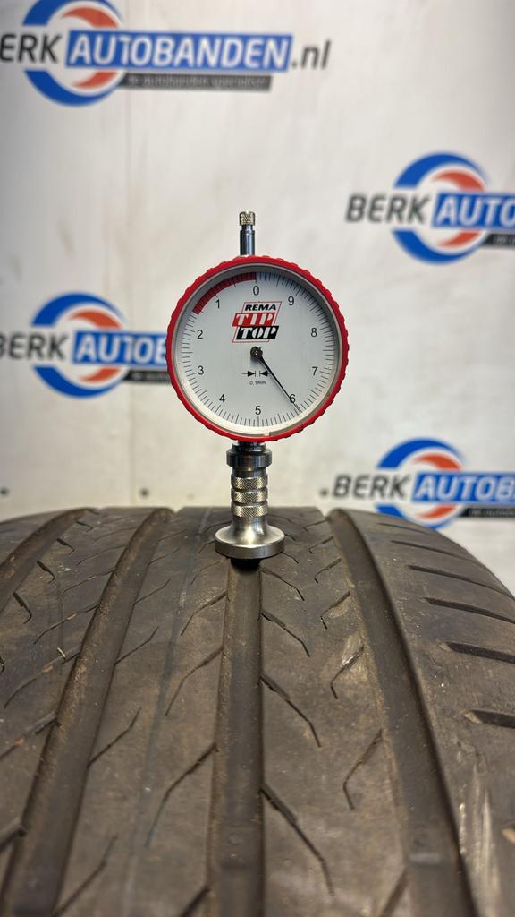 2x Continental EcoContact 6Q (Demo) 255/50 R19 107T XL 255/5, 19 inch, Gebruikt, 255 mm, -