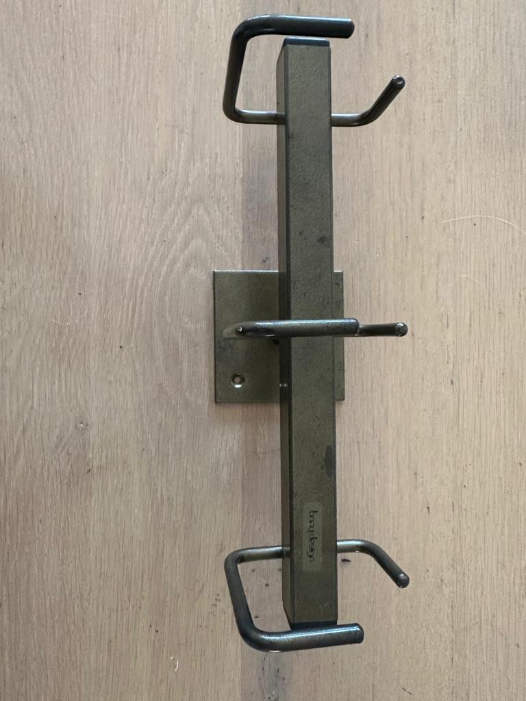 Twee kapstokken Bonydesign met hangers, Huis en Inrichting, Woonaccessoires | Kapstokken, Gebruikt, Minder dan 100 cm, Metaal