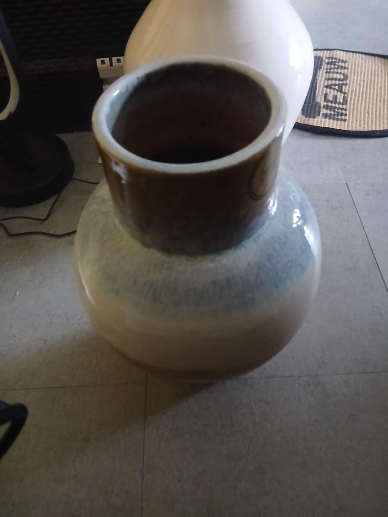 Decoratie  vaas, Huis en Inrichting, Woonaccessoires | Vazen, Ophalen, Steen, Gebruikt, Overige kleuren