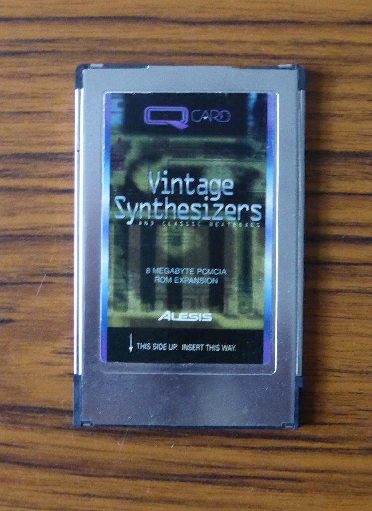 Alesis Qcard Vintage Synthesizers, Ophalen of Verzenden, Zo goed als nieuw, Keyboard of Synthesizer