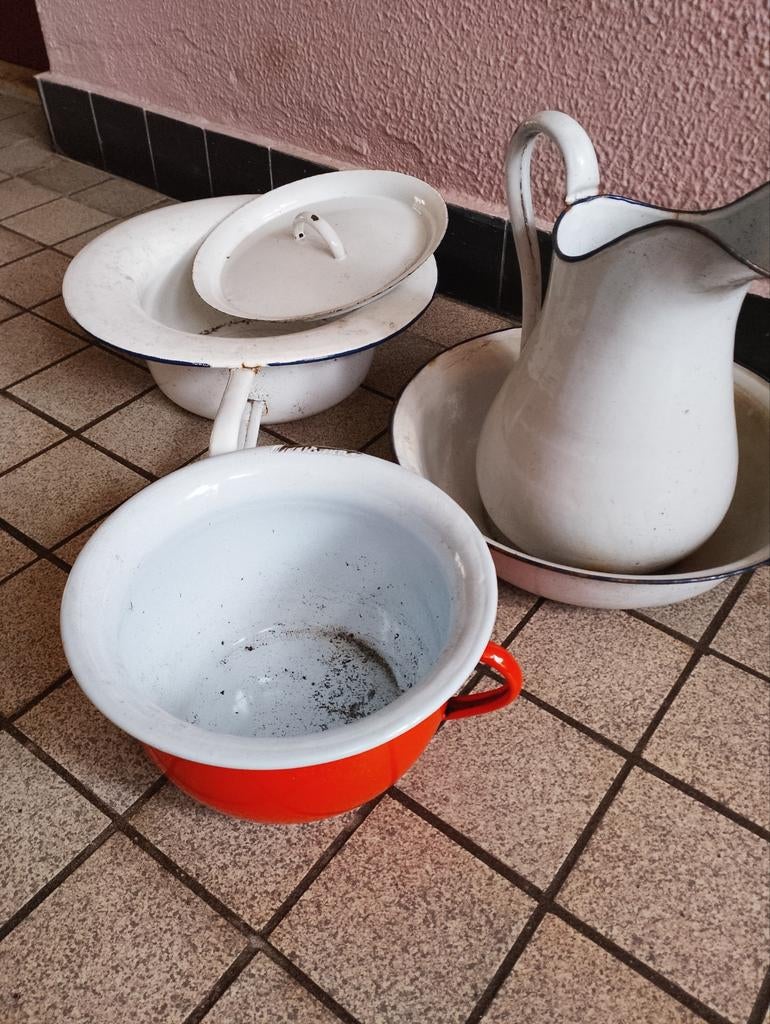 emaille drie stuks in een koop 17 50, Ophalen