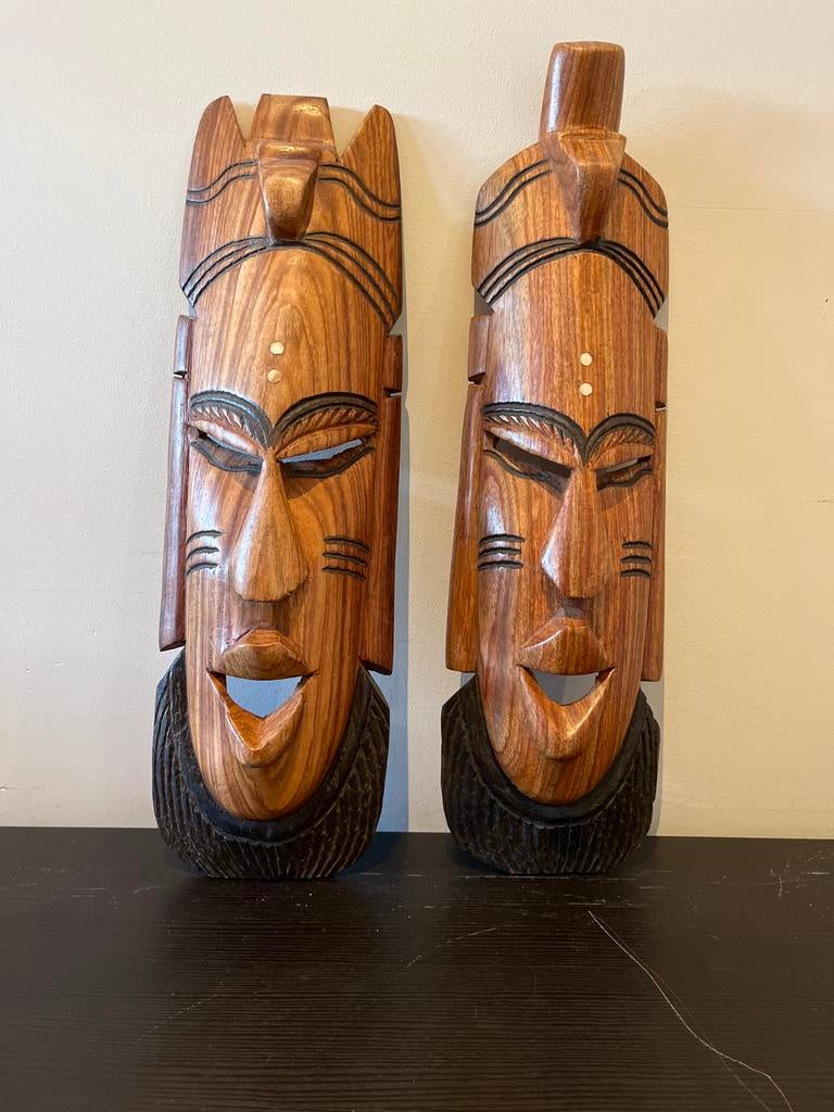 Twee houten Afrikaanse maskers, Ophalen of Verzenden