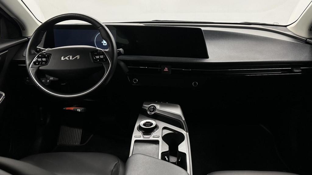 Kia EV6 Air 58 kWh 100% SOH CAMERA LEER CARPLAY ADAPTIEF CRU, Auto's, Automaat, Gebruikt, Met garantie (alle), Blauw
