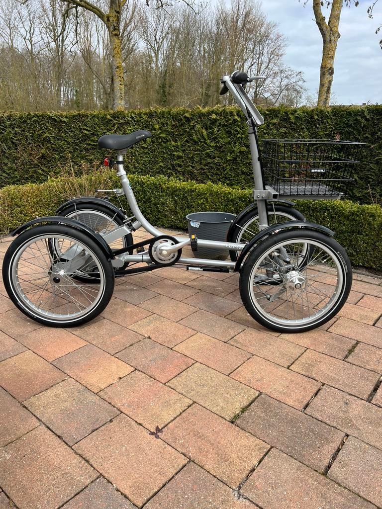 Vierwielfiets vierwieler vierwiel fiets 1200€, Ophalen, Zo goed als nieuw