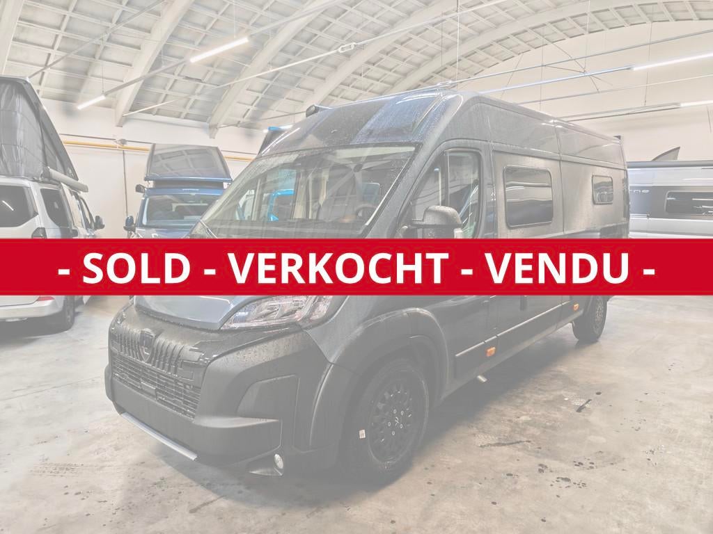 Tourne Mobil 6.4 Cruise 140PK AUTOMAAT - ALL SEASON, Buscamper of Camperbus, Snežniška cesta 12
6257  Pivka, SI, Airconditioning