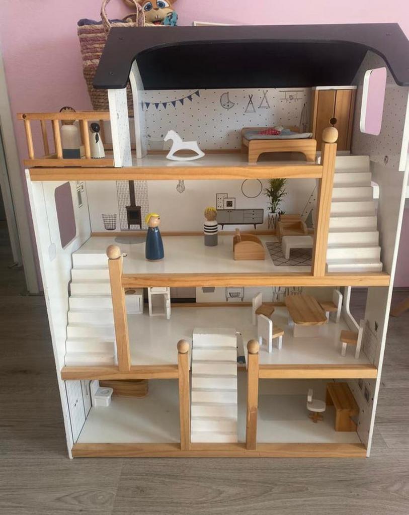 Poppenhuis petit amelie, Kinderen en Baby's, Speelgoed | Poppenhuizen, Ophalen, Gebruikt, Poppenhuis