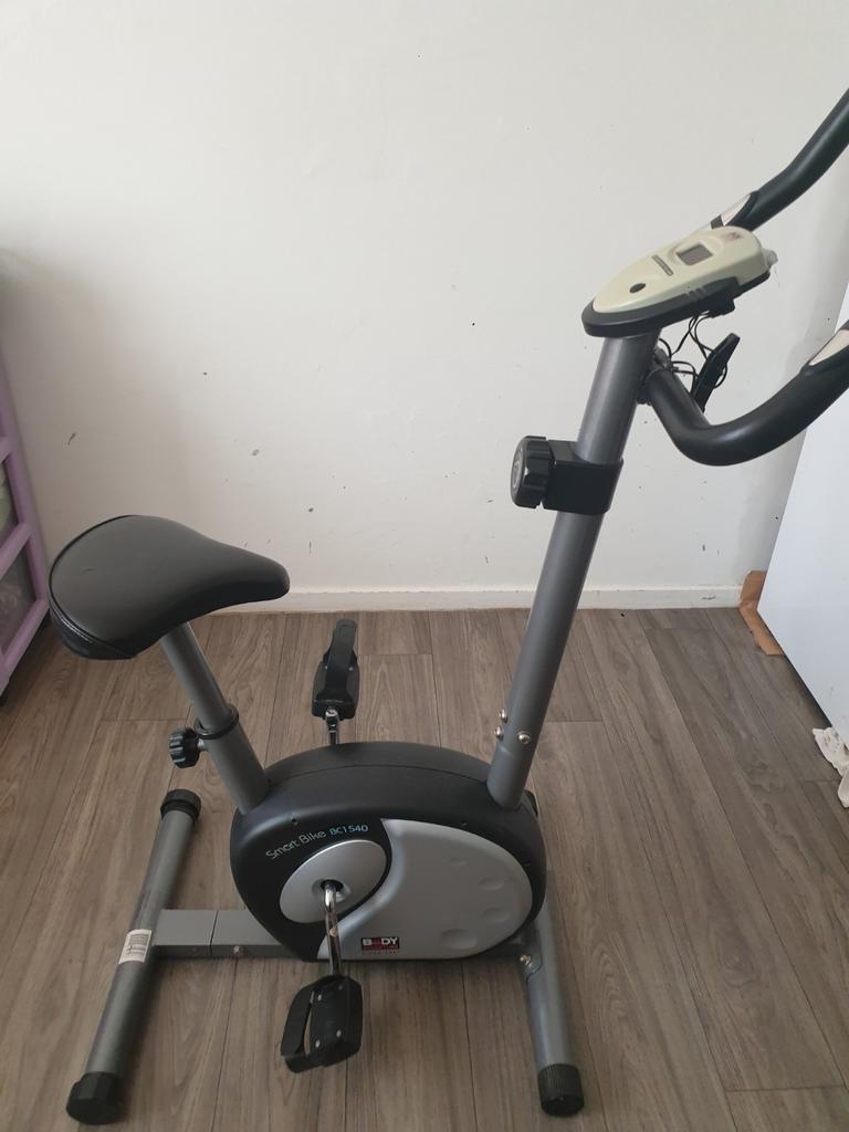 HOMETRAINER, Ophalen, Gebruikt, Hometrainer