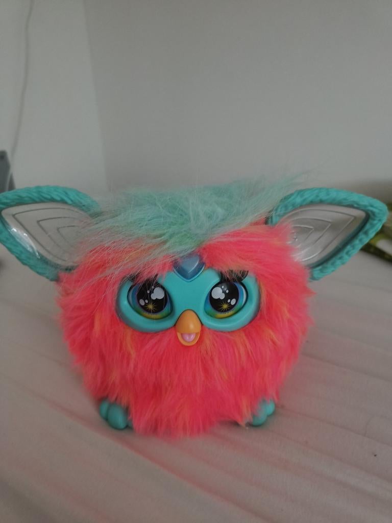 Furby Hasbro Coral, Ophalen of Verzenden, Zo goed als nieuw, Meisje