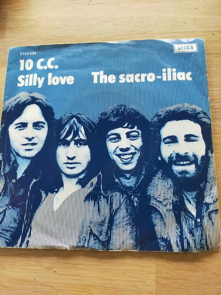 10 cc , silly love, Ophalen of Verzenden, Zo goed als nieuw, Pop