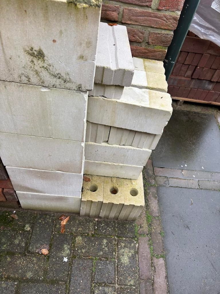 Kalkzandsteen, Doe-het-zelf en Verbouw, Metselstenen, Ophalen, Zo goed als nieuw, Kalkzandstenen