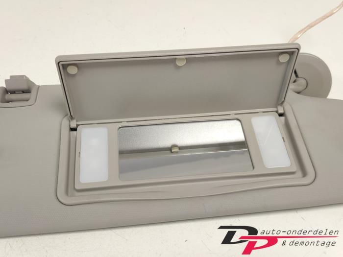 Zonneklep van een Opel Astra, Gebruikt, -, -, Opel