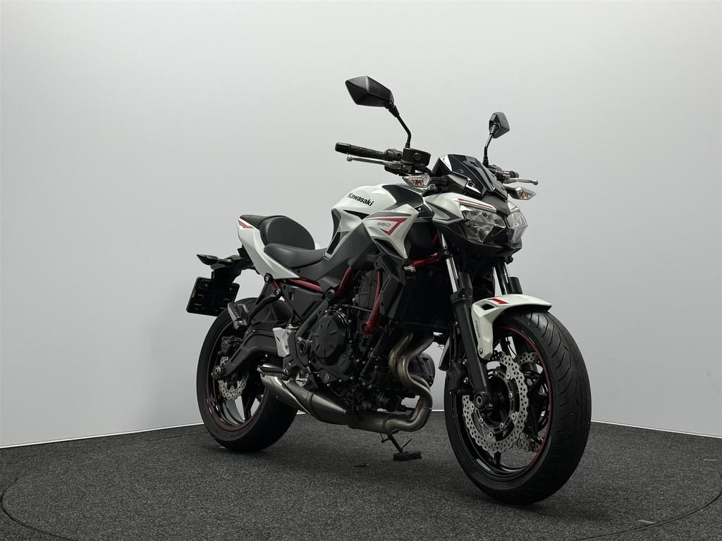 Kawasaki Z650 ABS - foto 3
