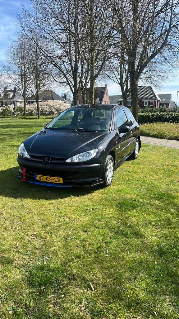 Peugeot 206 1.4 X-line 3D 2005 Zwart, Auto's, Voorwielaandrijving, 31 €/maand, 4 cilinders, Zwart