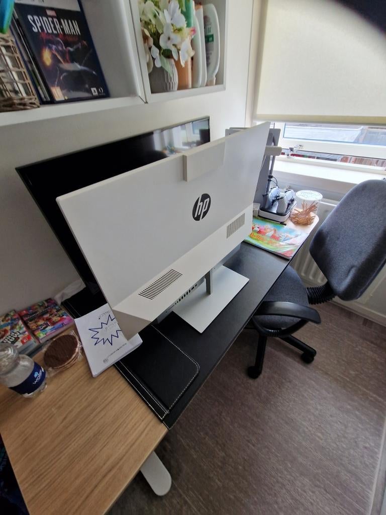 HP Pavilion 27-xa0400nd All-in-One PC i5-9400T 8GB RAM, Computers en Software, Gebruikt, 2 tot 3 Ghz, Met monitor, 8 GB