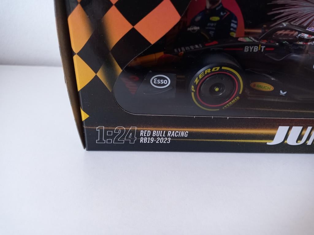 Max Verstappen auto van het  jaar 2023, Ophalen, Bburago