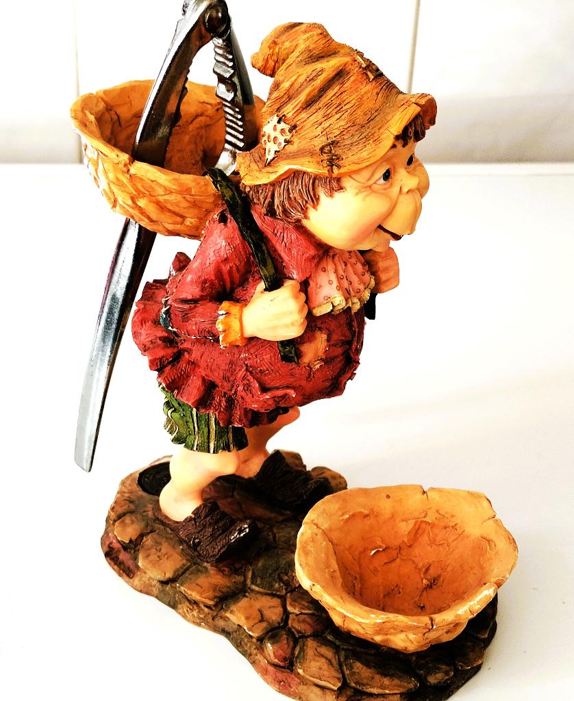 Efteling Laaf Walnotenkraker Laaf 18 cm, Ophalen of Verzenden, Zo goed als nieuw, Gebruiksvoorwerp