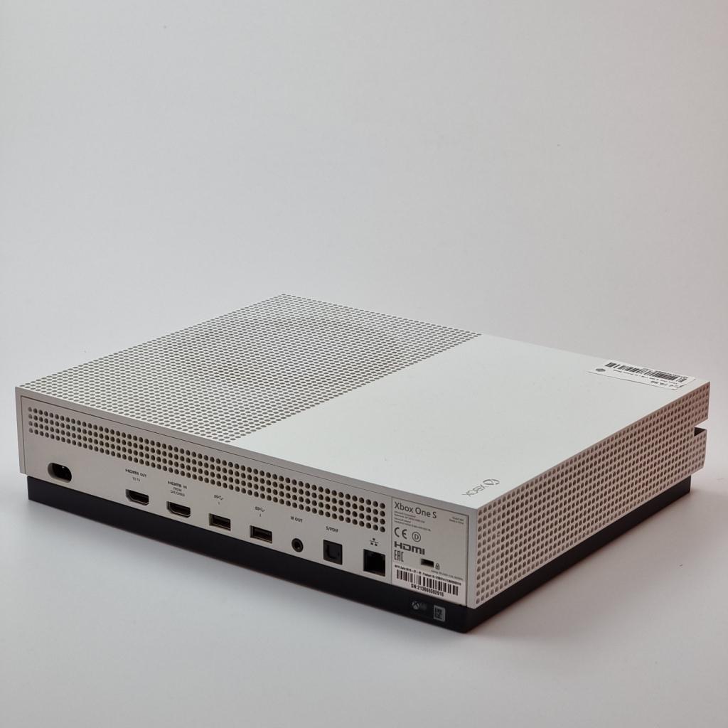 Xbox One S 1TB Wit, Spelcomputers en Games, Spelcomputers | Xbox One, Microsoft, Gebruikt, Support@microsoft.com, Microsoft Corporation
One Microsoft Way
Redmond, WA 98052-6399
USA