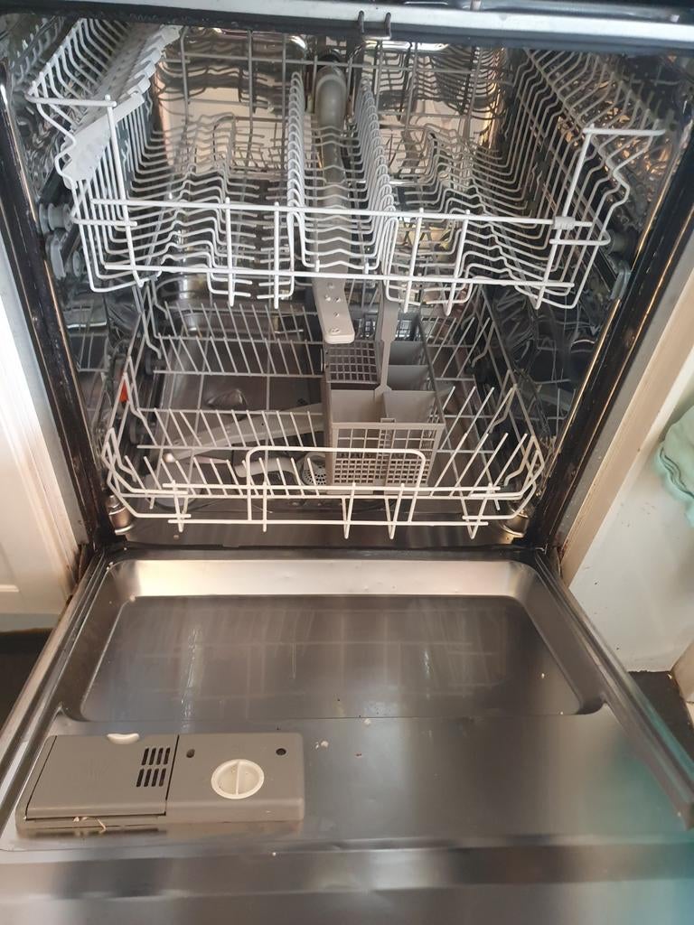 Zanussi Vaatwasser - Spoelt alleen met koud water, Ophalen of Verzenden