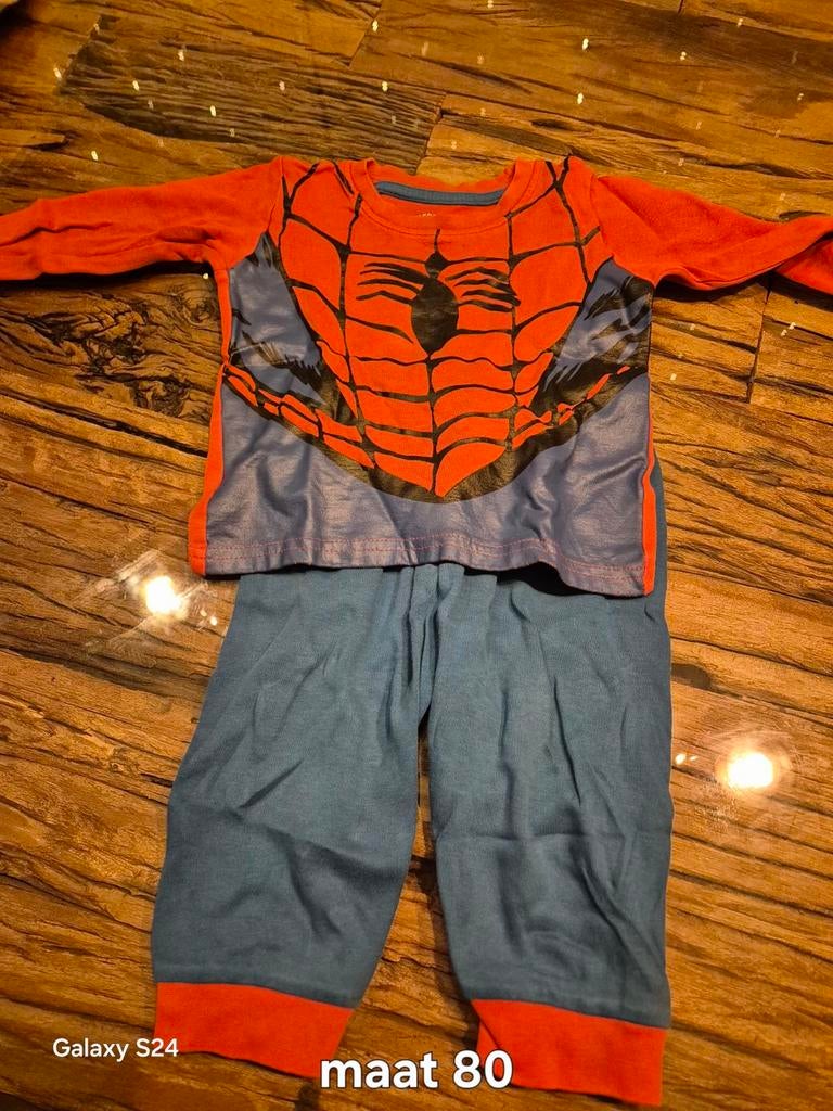 Spiderman pyjama/setje maat 80, Gebruikt, Ophalen of Verzenden, Setje, Onbekend