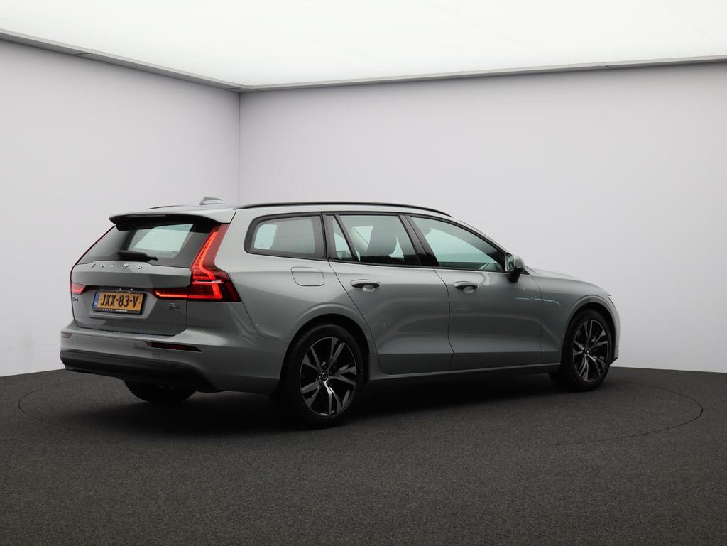 Volvo V60 B4 197PK Essential Edition / Stoel-, stuurwiel- &, Stof, 4 cilinders, 1634 kg, Origineel Nederlands