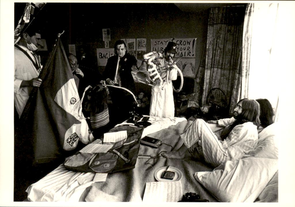 John Lennon en Yoko Ono, Hilton Amsterdam, Verzenden, 1980 tot heden, Ongelopen, Sterren en Beroemdheden