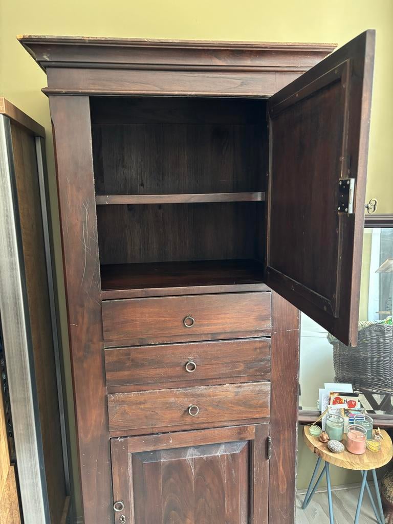 Koloniale kast, Huis en Inrichting, Kasten | Overige, Ophalen of Verzenden, Gebruikt