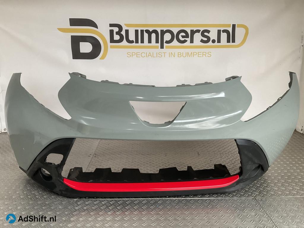Bumper Toyota Aygo X Cross 52119-OH190 Voorbumper D5-17085z, Bumper