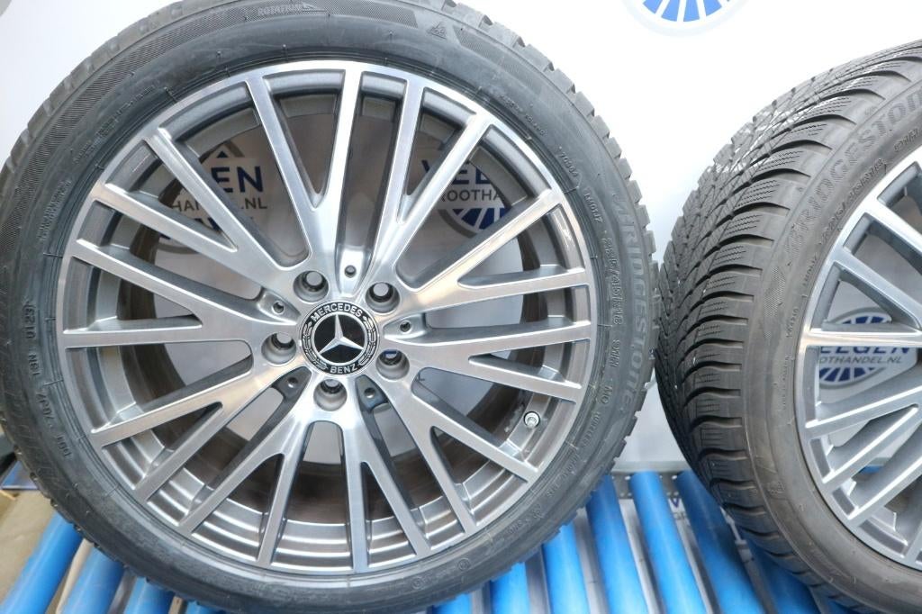 Mercedes A B CLA klasse velgen 18 inch 5x112 + winterbanden, 18 inch, Gebruikt, Banden en Velgen, Nvt