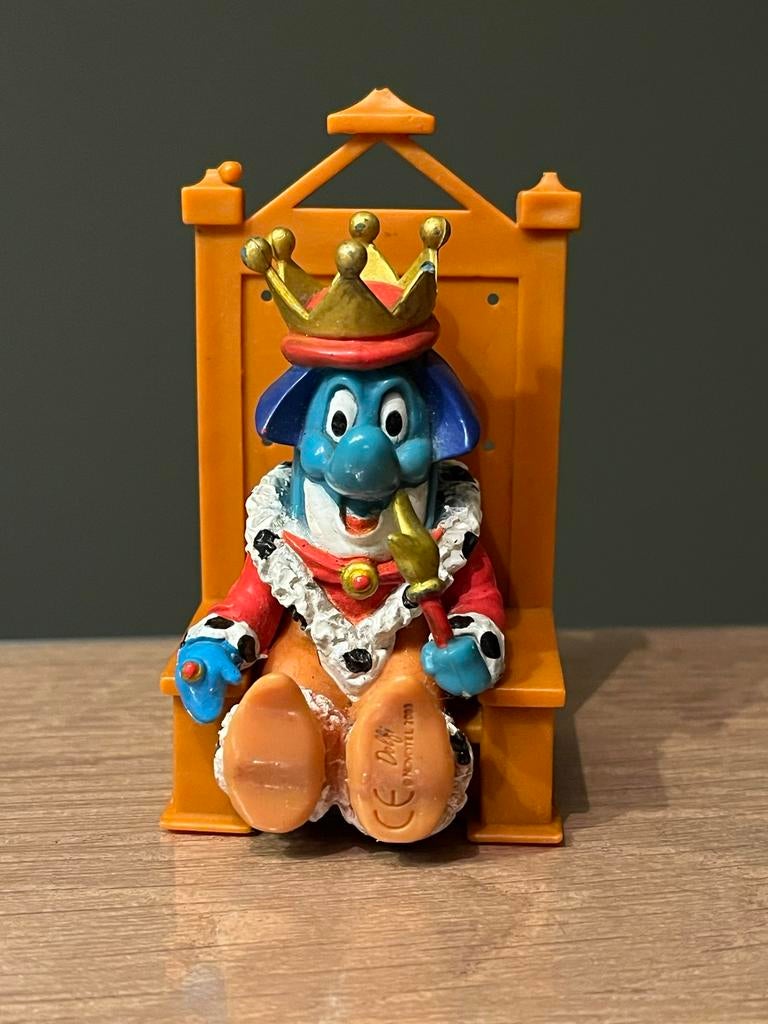 Leuk vintage figuur Dolfi als koning Novotel, Verzamelen, Poppetjes en Figuurtjes, Ophalen of Verzenden