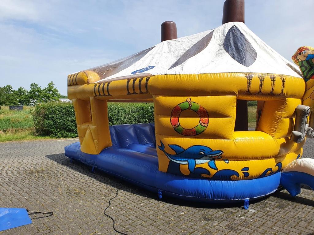 Piraten springkussen te huur, Ophalen, Zo goed als nieuw, Overige