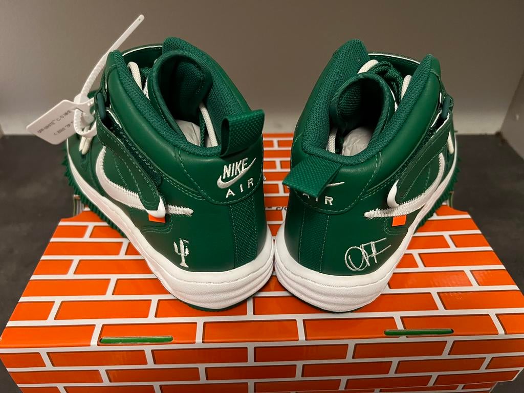 Nike Air Force 1 - Off White, Ophalen of Verzenden, Nieuw, Overige kleuren, Sneakers of Gympen