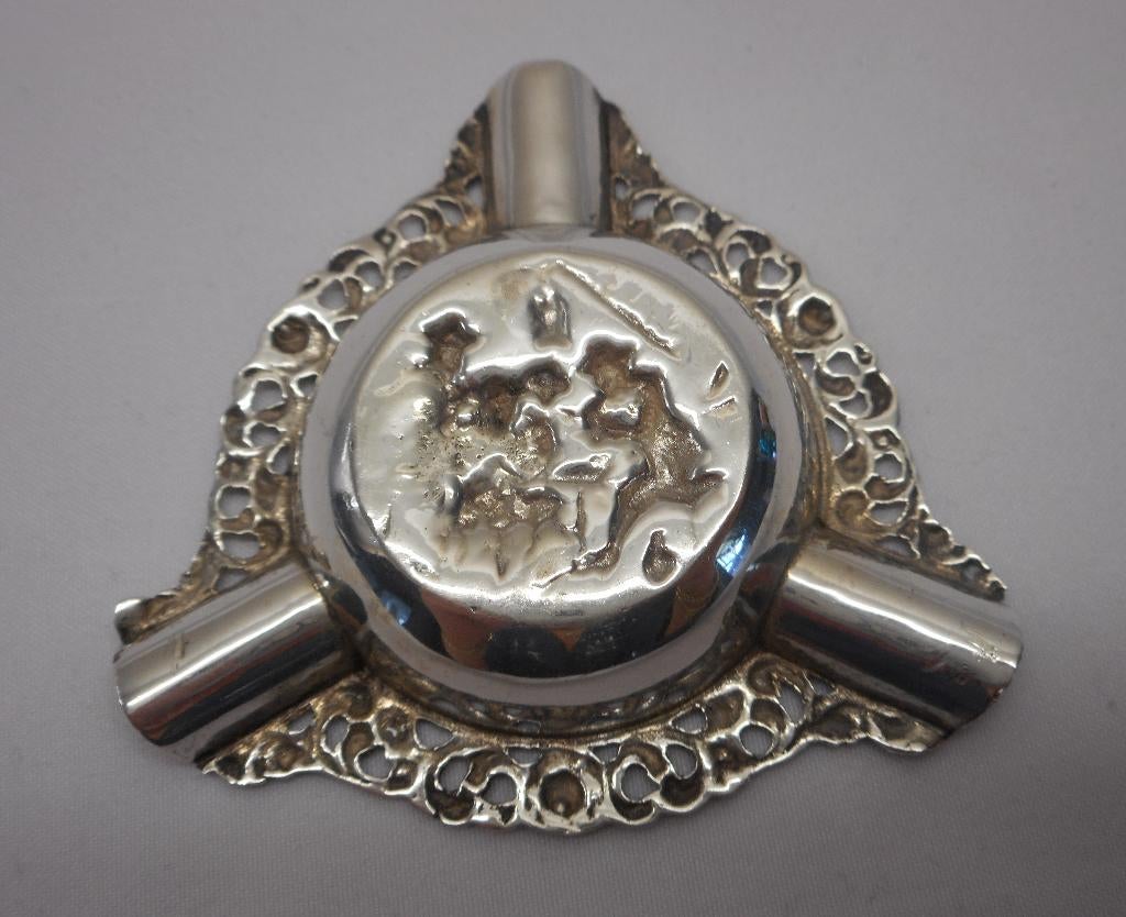 Zilveren massief klein asbakje nr.706, Antiek en Kunst, Verzenden, Zilver