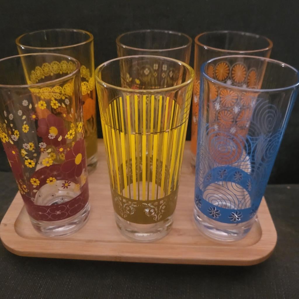 6 leuke kleine glaasjes, Verzamelen, Glas en Borrelglaasjes, Ophalen, Zo goed als nieuw, Borrel- of Shotglas