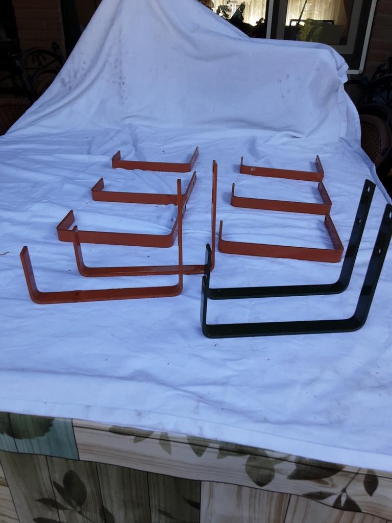 Bloembak Haken - Set van 8, Tuin en Terras, Bloembakken en Plantenbakken, Gebruikt, Metaal, Binnen, Balkon, Tuin, Minder dan 30 cm