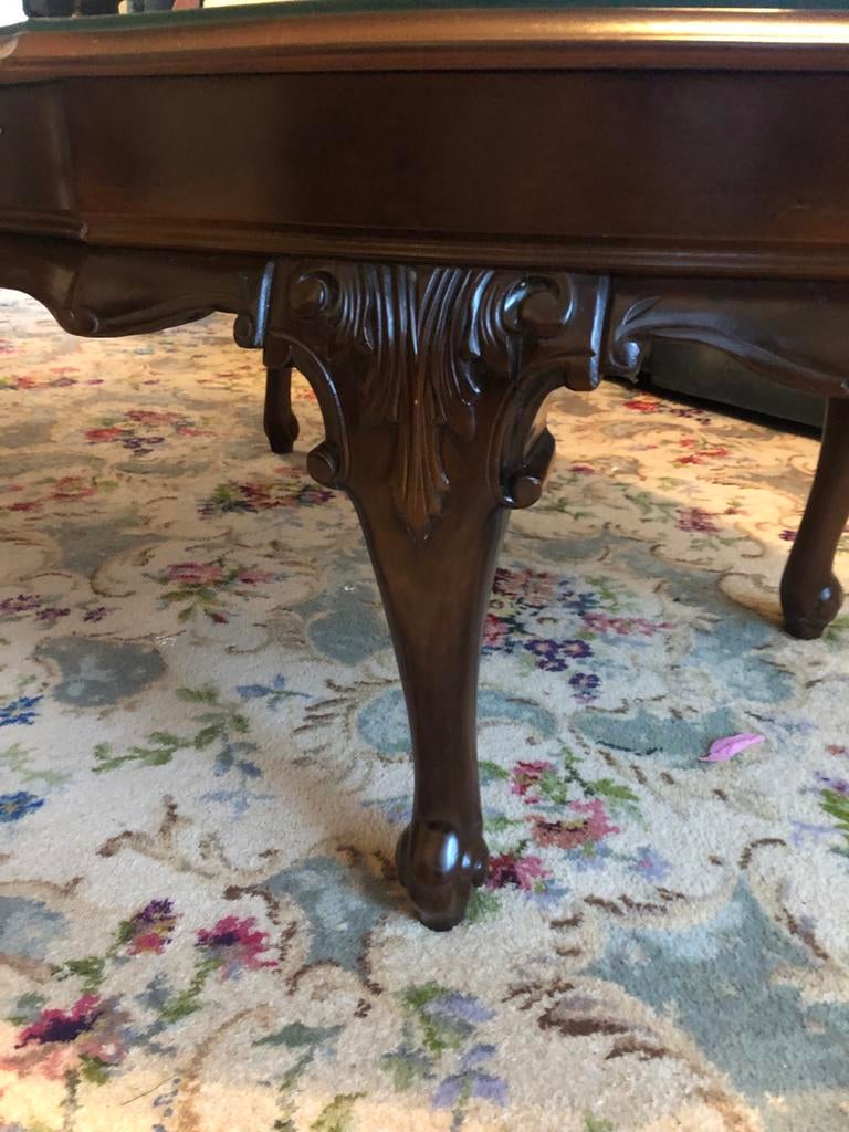 Wortelnoten salon tafel, Ophalen