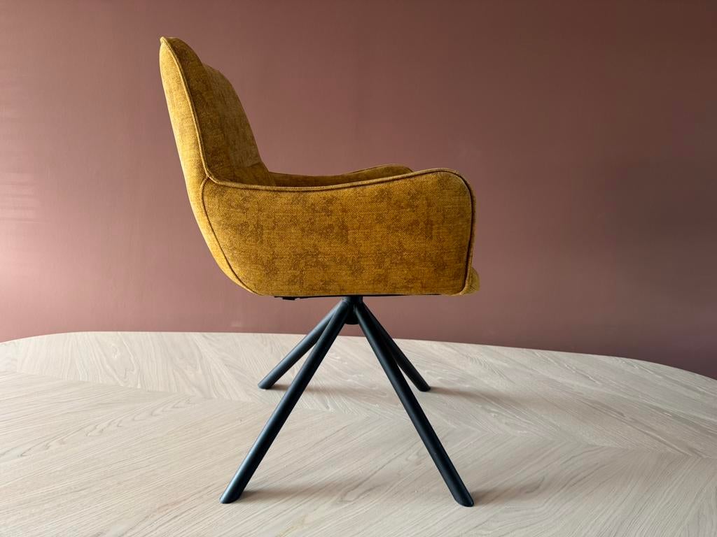 O-form stoel - stof mosterdgeel en metalen zwarte poten, Huis en Inrichting, Stoelen, Ophalen, Gebruikt, Overige kleuren, Stof