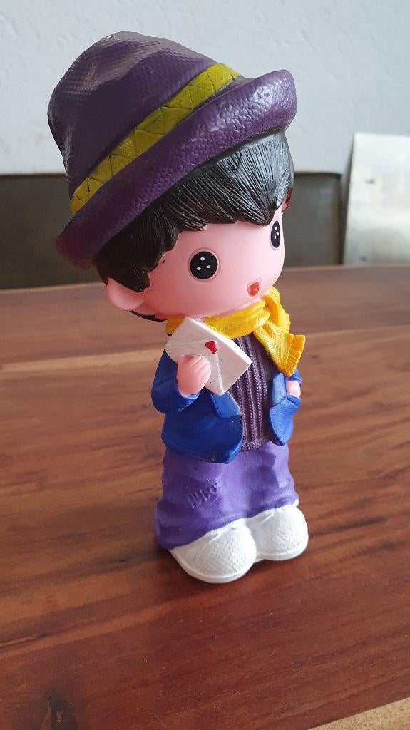 Holly Hobbie kunstof pop, spaarpot. 25 cm. Paars. 5C8, Verzamelen, Tweedehands verkoop, Tweedehands verkoop, Gebruikt, Ophalen of Verzenden