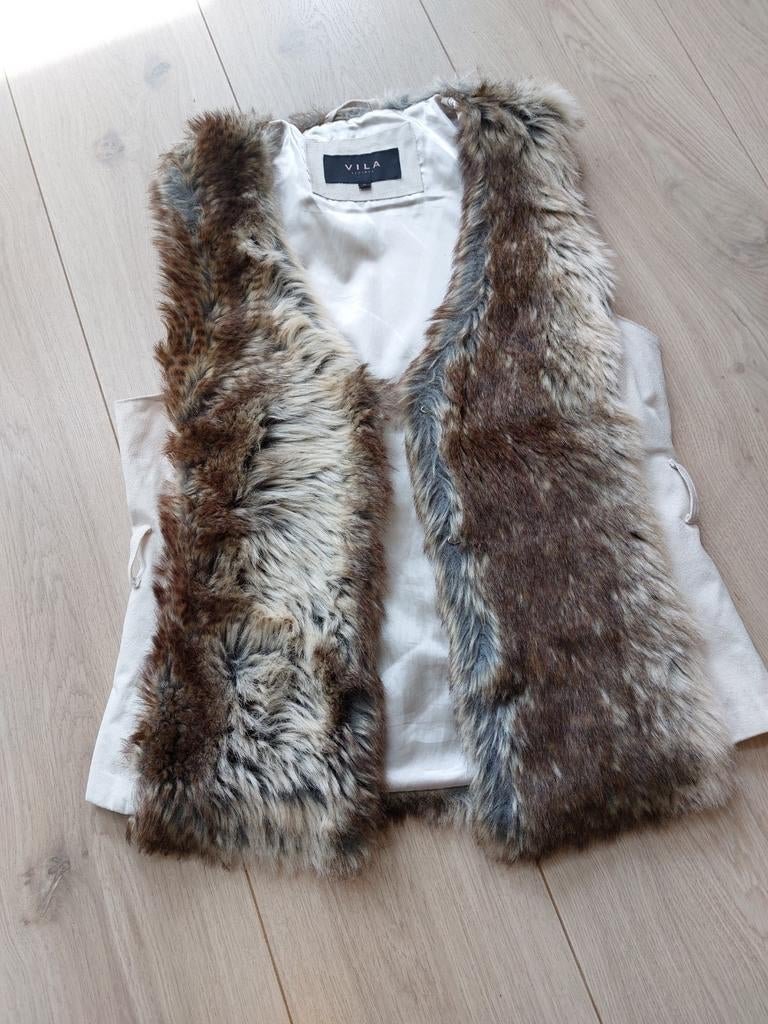 Vila bodywarmer, Ophalen of Verzenden, Zo goed als nieuw, Beige