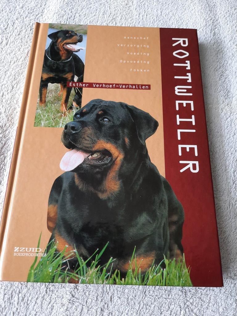 Rottweiler boek - Esther Verhoef-Verhallen, Ophalen of Verzenden, Zo goed als nieuw, Honden, Esther Verhoef-Verhallen