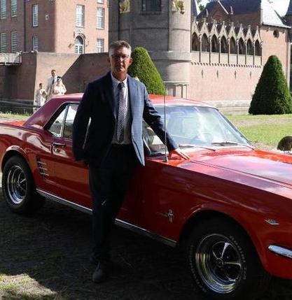 Ford Mustang trouwauto huren ( met chauffeur), Met chauffeur, Trouwauto