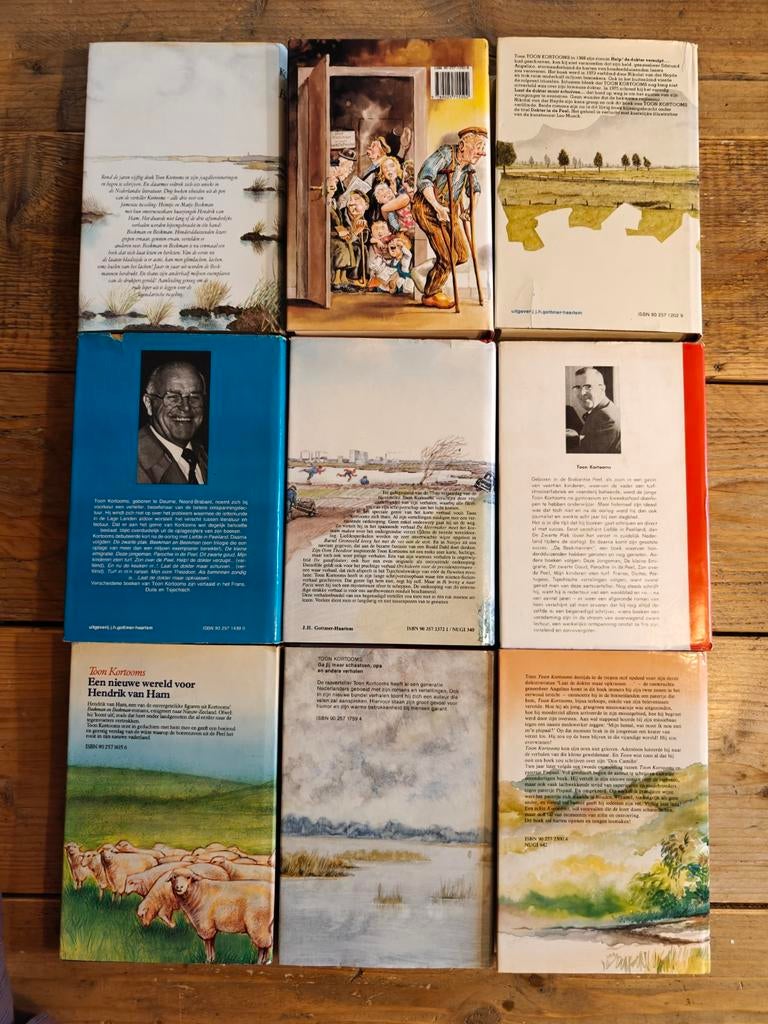 9 Boeken van Toon Kortooms., Boeken, Ophalen of Verzenden, Zo goed als nieuw