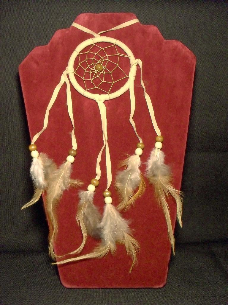 Dromen vanger +-8cm ring +- 35 cm lang beige van kleur, Huis en Inrichting, Woonaccessoires | Wanddecoraties, Nieuw, Verzenden