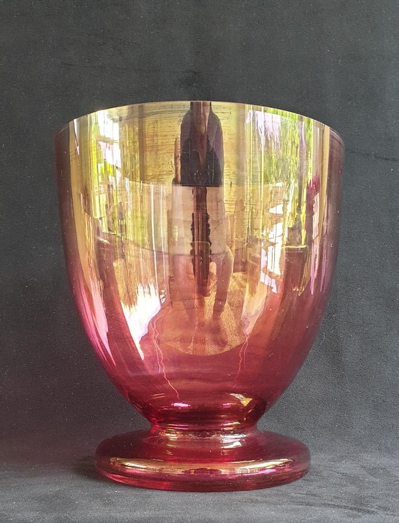 Kristallen vaas met een iriserende/olieachtige glans., Antiek en Kunst, Antiek | Glas en Kristal, Ophalen of Verzenden