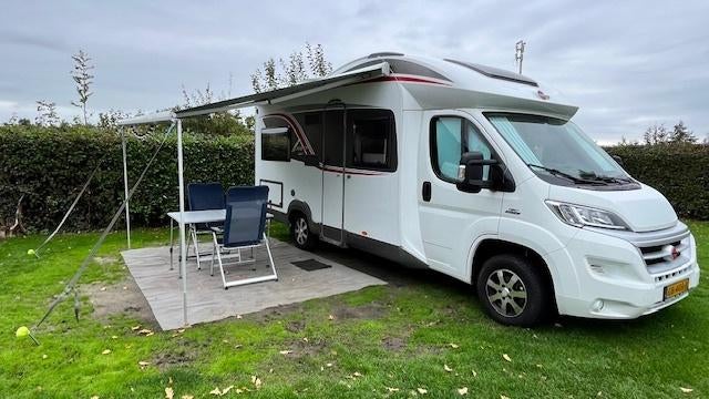 Bürstner IXEO IT 664, Caravans en Kamperen, Luifel, Ringverwarming, Fiat, Treinzit