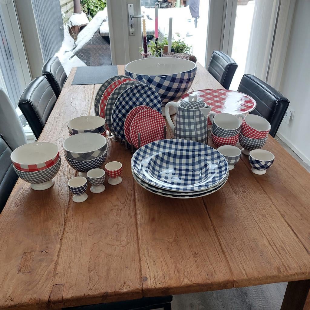 Servies at home with Marieke, Huis en Inrichting, Keuken | Servies, Ophalen