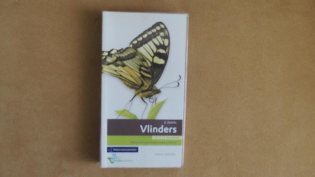 Vlinders - natuurgids - determineren, Boeken, Ophalen of Verzenden, Zo goed als nieuw, Overige onderwerpen, E. Bezzel