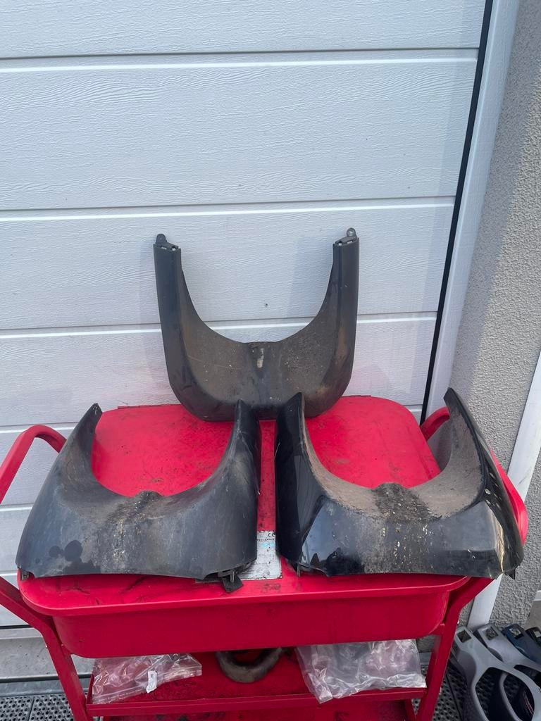 VX50 | Riva | Sourini (China Vespa) Onderkuip / Onderkap, Ophalen of Verzenden, Gebruikt, Kap