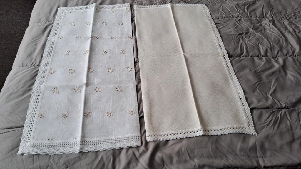 Vintage Tafelkleden - Prachtige Set, Binnen, Ophalen of Verzenden, Zo goed als nieuw, Onbekend